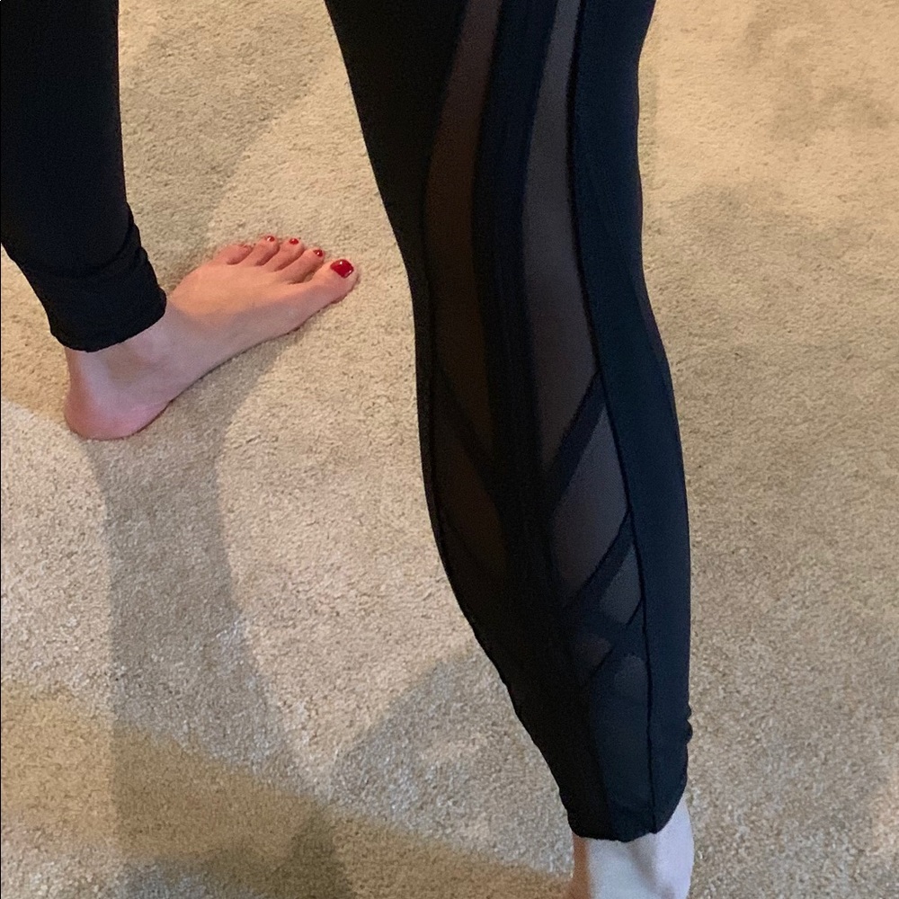 Lululemon black leggings